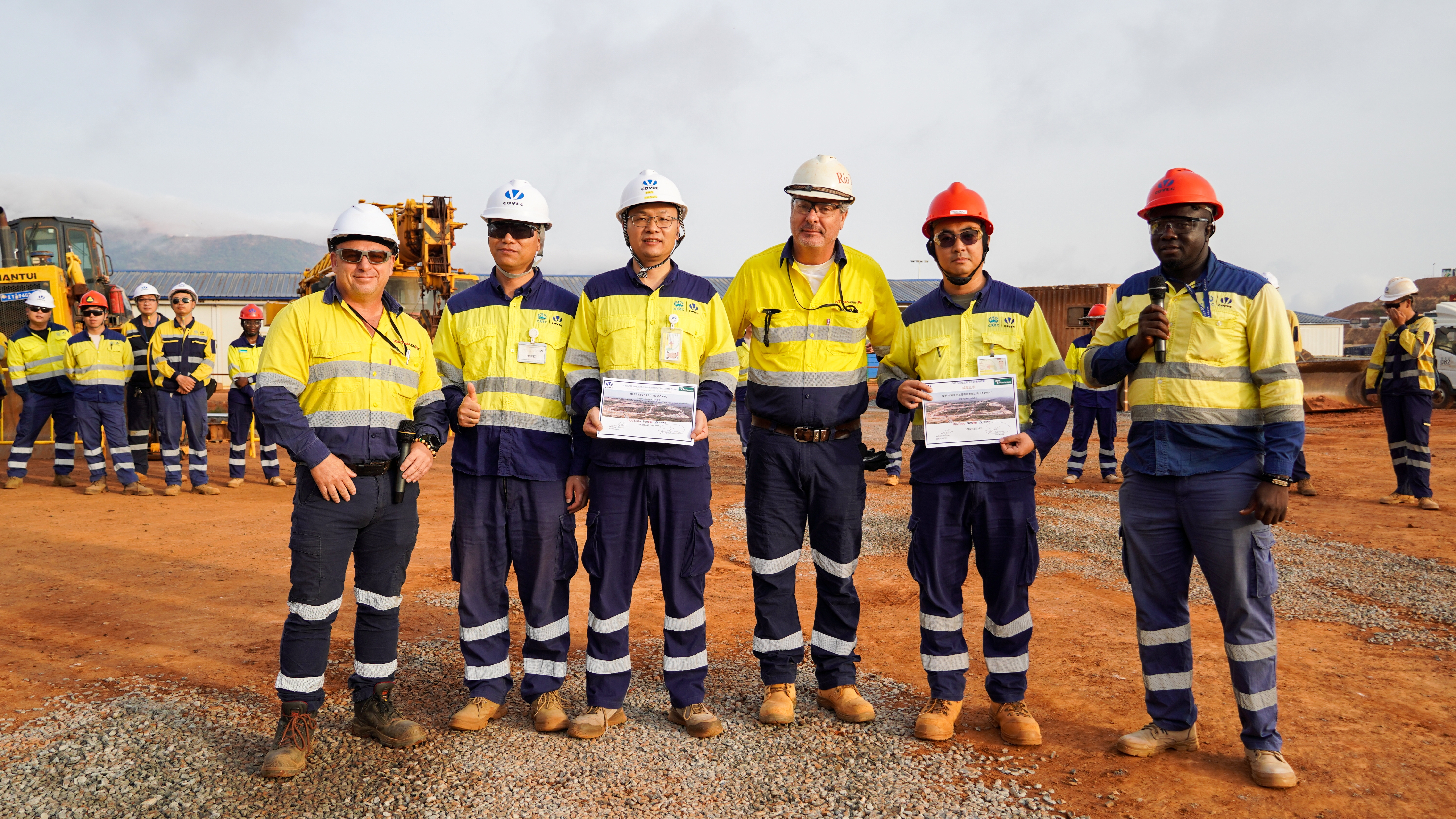 中外洋几内亚西芒杜项目突破万万清静工时
